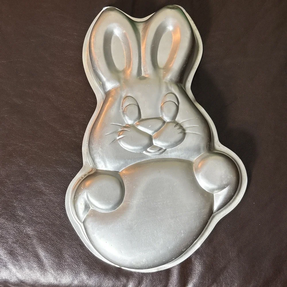 Vintage Wilton Easter Bunny Cake Pan‎ 1979 #502-1913 Made In Korea